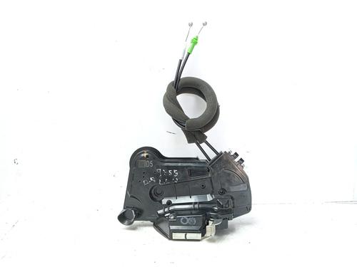 front-right-lock-toyota-c-hr-_x1_-6903002511-2016-19169480 main image