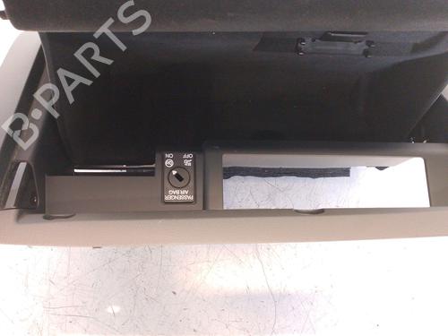 Handskerum AUDI A4 B9 Avant (8W5, 8WD) 35 TDI Mild Hybrid | BP36675772C95 - Image 6