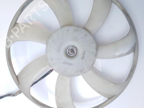 Used Radiator fan Radiator fan 20709784 20709784