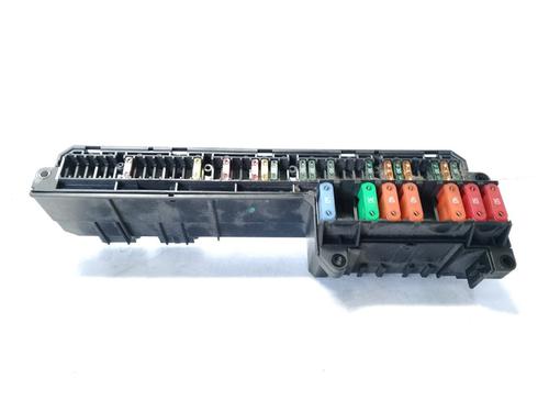 Used Fuse box BMW 5 (E60) 530 i (231 hp) 9518989