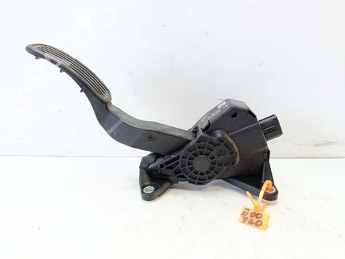 Pedal Pedal TOYOTA YARIS (_P13_) [2010-2020] 33621524 33621524