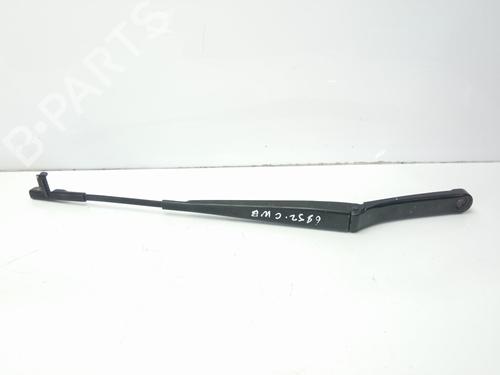 Used Front windshield wiper arm VW GOLF V (1K1) [2003-2010]  12310851