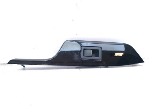 right-front-window-switch-toyota-c-hr-_x1_-74231f4050-2016-18302740 main image