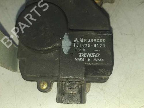 Rear right lock MITSUBISHI PAJERO III (V7_W, V6_W) 3.2 Di-D (V68W, V78W) | BP7957109C99 