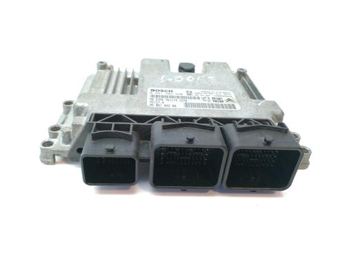 Used Engine control unit (ECU) Engine control unit (ECU) 12310086 12310086