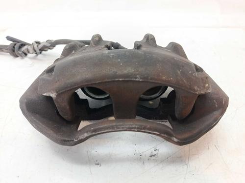 Used Right front brake caliper Right front brake caliper 39200675 39200675