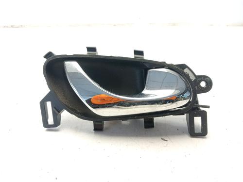 Maneta interior delantera derecha NISSAN QASHQAI II (J11, J11_) 1.6 dCi (130 hp) 31210467