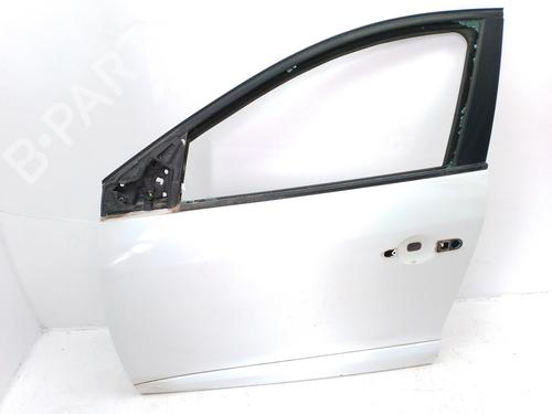 Dør venstre foran RENAULT MEGANE III Hatchback (BZ0/1_, B3_) 1.5 dCi (106 hp) 13221135