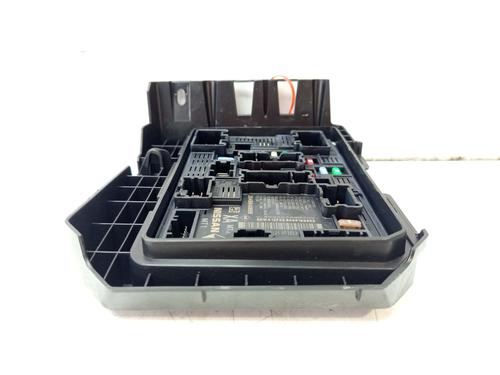 Fuse box RENAULT CAPTUR I (J5_, H5_) 0.9 TCe 90 | BP33038598E1 - Image 3