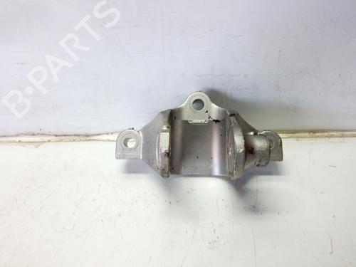 Used Engine mount Engine mount 10286019 10286019
