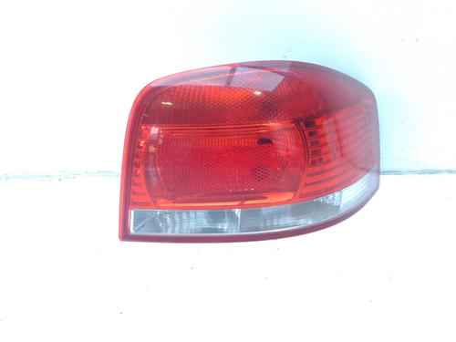 Used Right taillight Right taillight 18260414 18260414