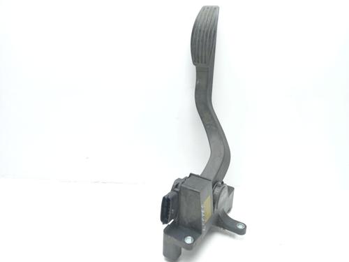 pedal-iveco-daily-iv-van-504061734-789302543-2006-2007-2008-2009-2010-2011-2012-16967767 main image
