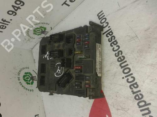 Used Fuse box Fuse box CITROËN C3 I (FC_, FN_) 1.4 i (73 hp) 7951065 7951065