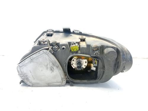 Right headlight CHRYSLER VOYAGER IV (RG, RS) 2.5 CRD | BP30519353C29