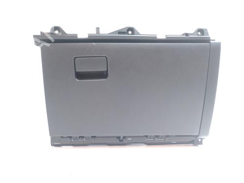 Glove box TOYOTA COROLLA Hatchback (_E21_, _EA1_, _EH1_) 1.8 Hybrid (ZWE211) 5555202430