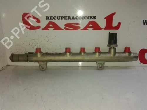 Used Injection rail Injection rail 7951293 7951293