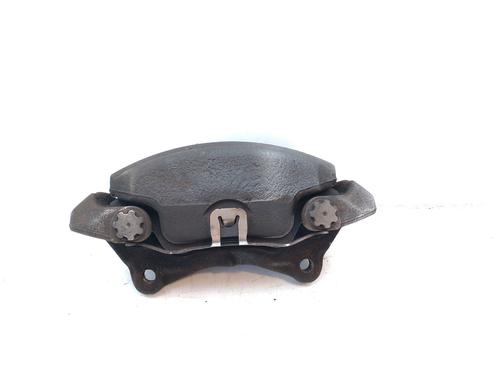 Used Right front brake caliper Right front brake caliper 18101772 18101772
