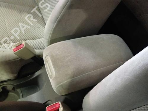 Used Armrest / Center console Armrest / Center console 38567745 38567745