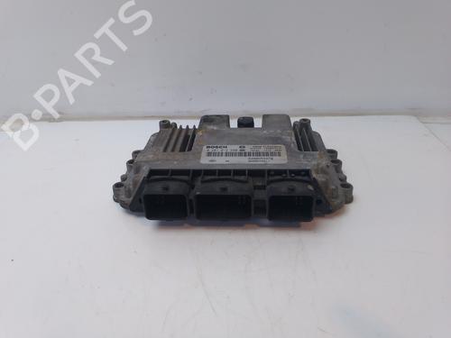 Used Engine control unit (ECU) RENAULT MASTER II Bus (JD) 3.0 dCi 140 (JD0T) (136 hp) 20847961
