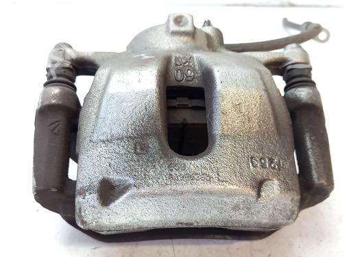 Venstre bremsekaliber foran TOYOTA C-HR (_X1_) [2016-2025]  30528559