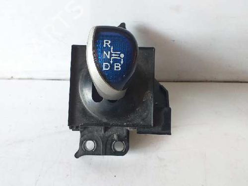 Gear lever TOYOTA PRIUS (_W3_) 1.8 Hybrid (ZVW3_) | BP7958335M90 