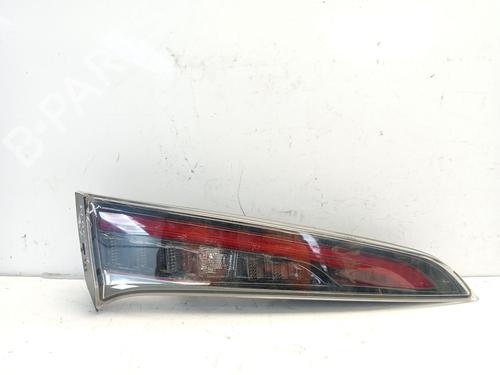 left-tailgate-light-toyota-corolla-hatchback-_e21_-_ea1_-_eh1_-2018-25020052 main image