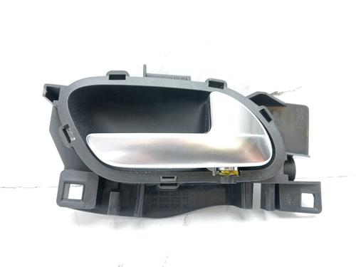 Used Front left interior door handle Front left interior door handle 18781390 18781390