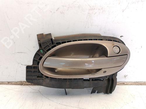 Used Front left exterior door handle Front left exterior door handle 38086097 38086097
