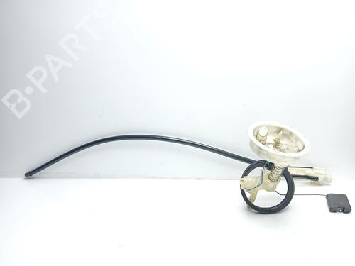 Used Fuel pump BMW 3 (E46) 320 d (136 hp) 16130123