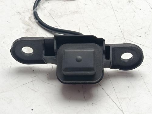 Used Electronic module Electronic module LEXUS ES (_Z10_, _A10_, _H10_) 300h (AXZH10, AXZH11) (218 hp) 33759314 33759314