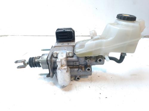 Used Brake master cylinder TOYOTA COROLLA Hatchback (_E21_, _EA1_, _EH1_) [2018-2025]  24524291