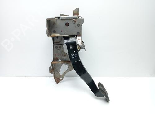 Used Break pedal Break pedal 16772605 16772605