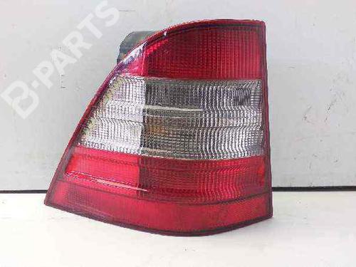 Right taillight MERCEDES-BENZ M-CLASS (W163) ML 270 CDI (163.113) | BP7959879C35 