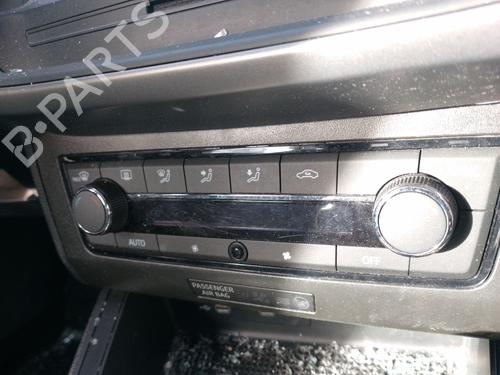 Used Climate control Climate control 26324914 26324914