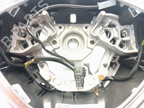 Steering wheel RENAULT CLIO V (B7_) 1.0 TCe 100 (B7MT) | BP30529137C49 - Image 4