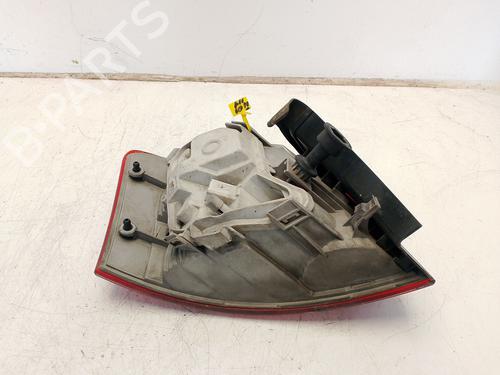Right taillight AUDI A4 B7 (8EC) 2.0 TDI 16V | BP36393290C35 - Image 4