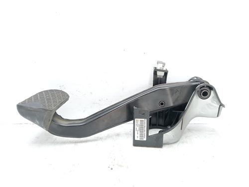Used Break pedal MERCEDES-BENZ C-CLASS (W204) [2007-2015]  19104908