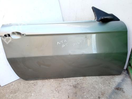 Used Right front door Right front door 10276077 10276077