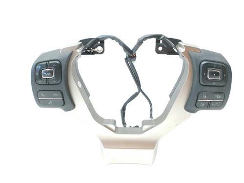 Used Steering wheel controls Steering wheel controls 17218973 17218973