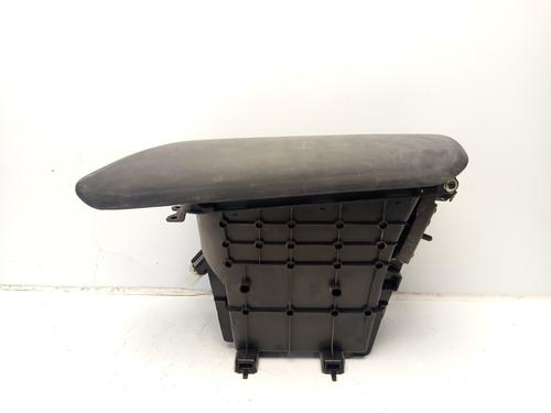 Used Armrest / Center console Armrest / Center console 32977910 32977910