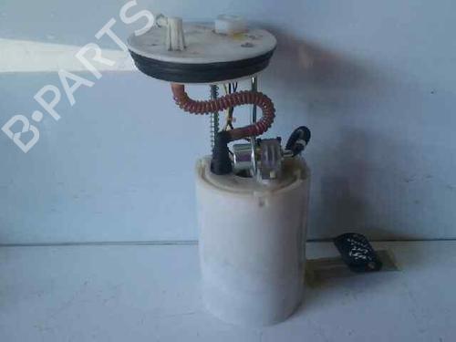 Used Fuel pump Fuel pump 7957028 7957028