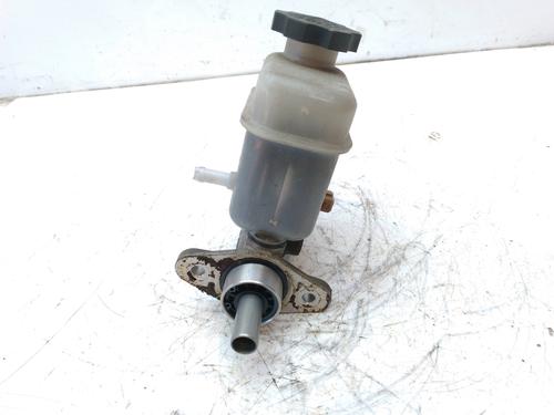 Used Brake master cylinder HYUNDAI SANTA FÉ II SUV Van (CM) CRDi 4x4 (150 hp) 23973209