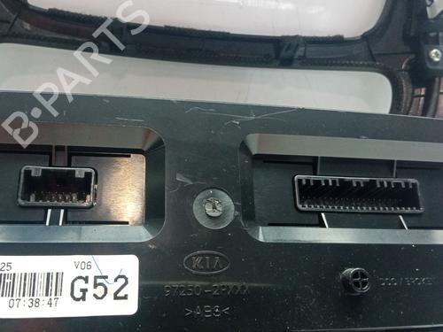 Climate control KIA SORENTO II (XM) | BP31158236I5