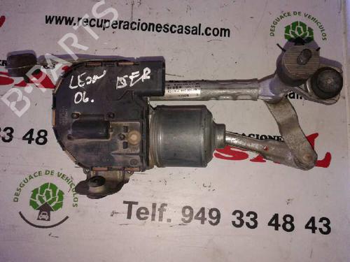 Used Front wiper motor SEAT LEON (1P1) [2005-2013]  7963268