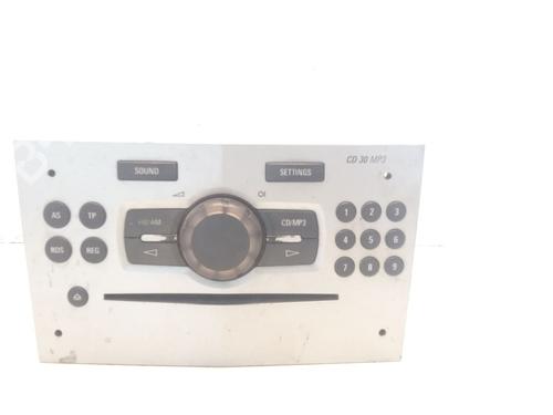 Used Radio Radio OPEL CORSA D (S07) 1.0 (L08, L68) (65 hp) 33705701 33705701