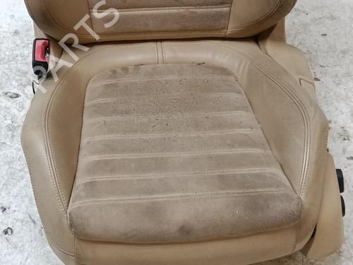 Left front seat VW PASSAT B6 (3C2) 2.0 TDI | BP33832318C15 - Image 3