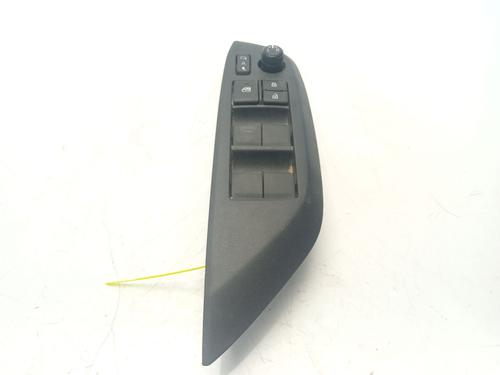 Left front window switch TOYOTA YARIS CROSS (MXP_) 1.5 (MXPB10) | BP31158162I27