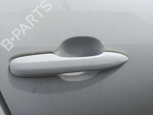 front-right-exterior-door-handle-toyota-yaris-cross-mxp_-2020-37695315 main image