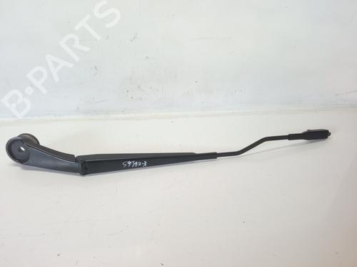 Used Front windshield wiper arm Front windshield wiper arm 10540563 10540563