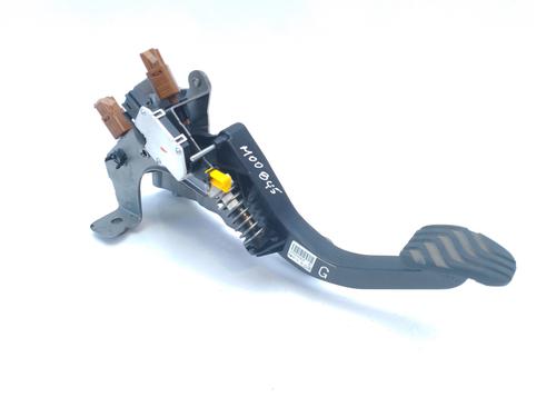 Clutch pedal RENAULT KADJAR (HA_, HL_) 1.2 TCe 130 (130 hp) 16772583